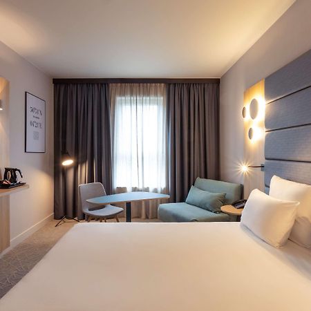 Novotel Brussels Centre Midi Saint-Gilles Exterior foto