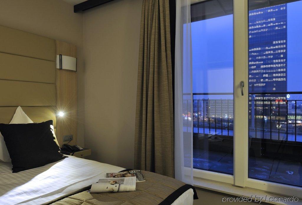 Novotel Brussels Centre Midi Saint-Gilles Quarto foto